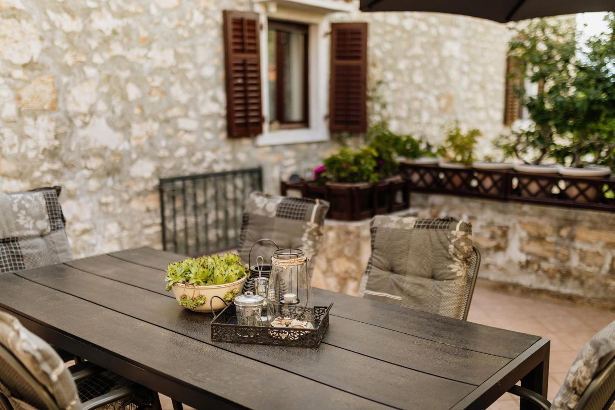 Apartments Mirna Stress Free Vol.2 Umag Exterior photo