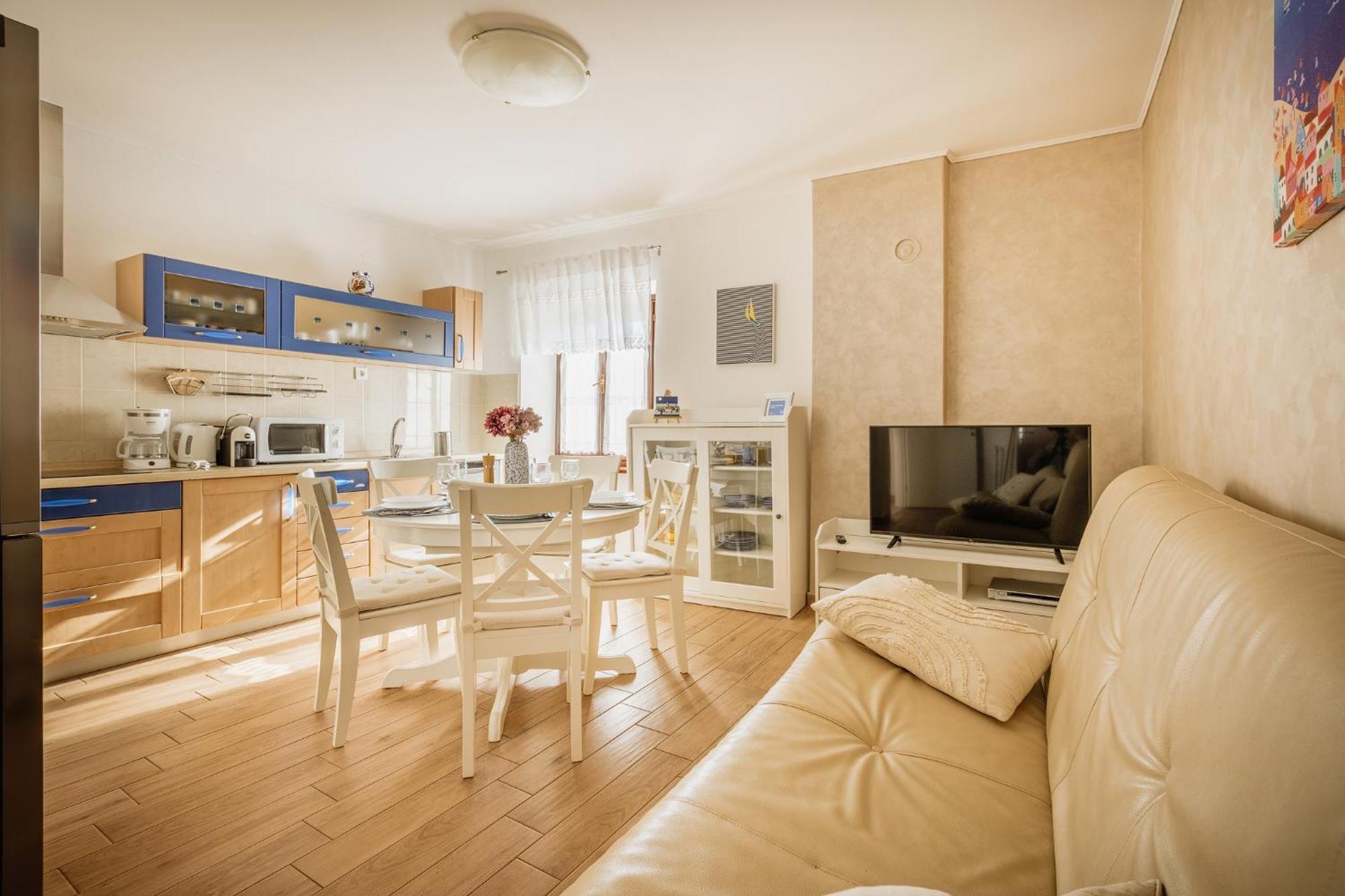 Apartments Mirna Stress Free Vol.2 Umag Exterior photo